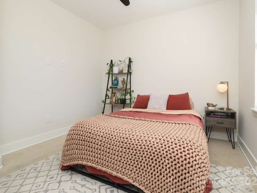 530 Mcdowell Street, Charlotte, NC 28204.  MLS# CAR4226196, YatesRealty ID 3659. 