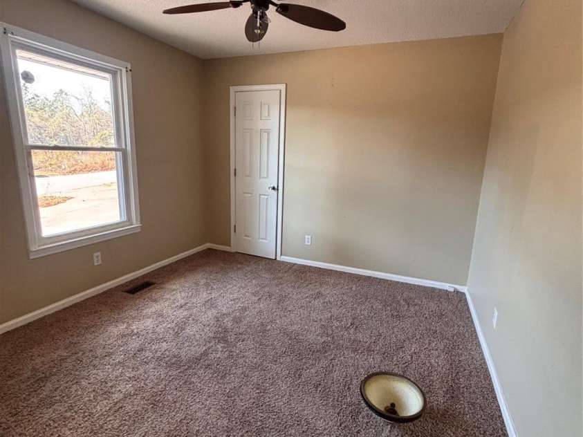 709 Meadowlake Drive, Columbia, SC 29203.  MLS# CAR4342756, YatesRealty ID 3659. 