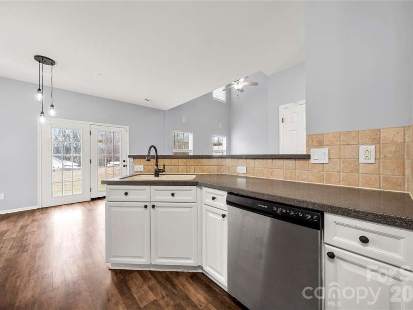 810 Christian Way, Rock Hill, SC 29732.  MLS# CAR4345351, YatesRealty ID 3659. 