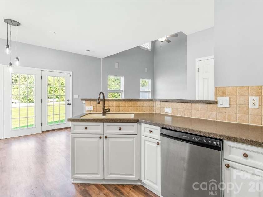 810 Christian Way, Rock Hill, SC 29732.  MLS# CAR4418282, YatesRealty ID 3659. 