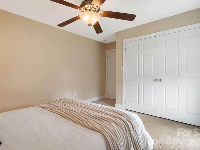 3 Bombay Court, Candler, NC 28715.  MLS# CAR4394781, YatesRealty ID 36592. 