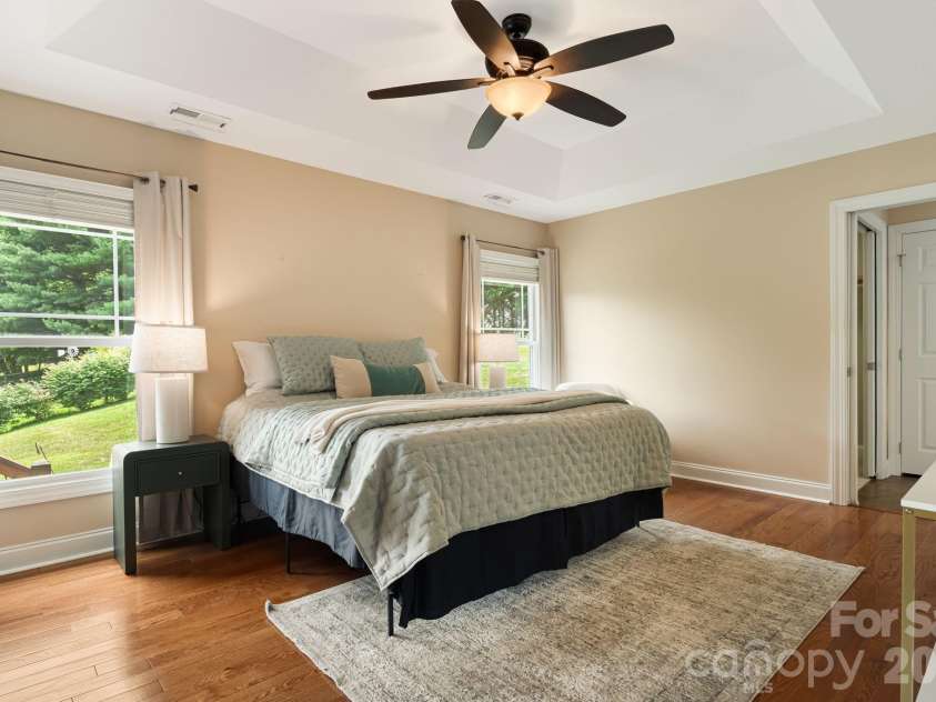 3 Bombay Court, Candler, NC 28715.  MLS# CAR4394781, YatesRealty ID 36592. 