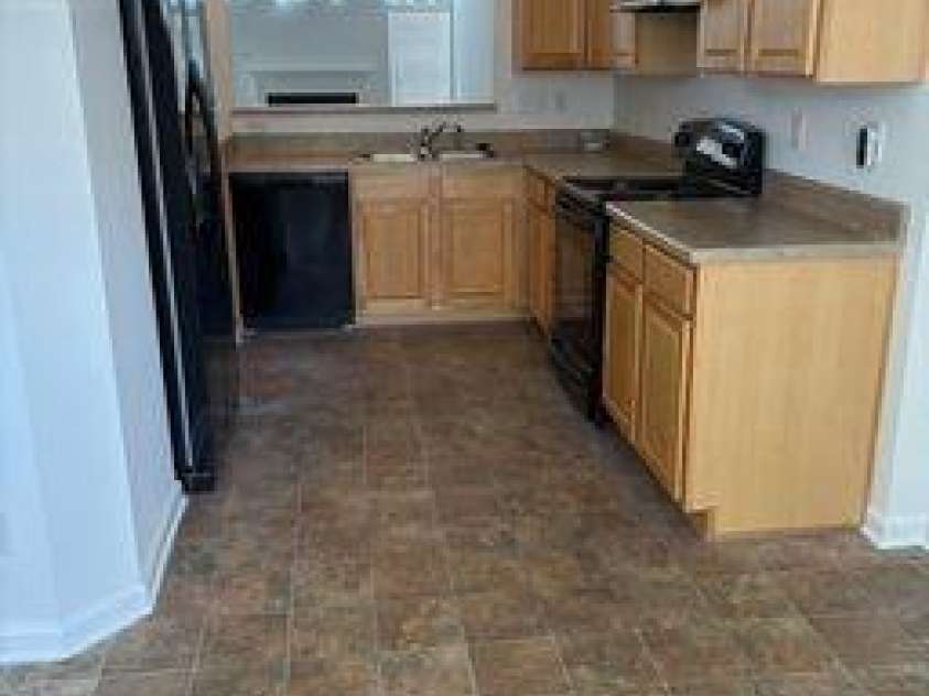 121 Kallie Loop, Mooresville, NC 28117.  MLS# CAR4400863, YatesRealty ID 36593. 