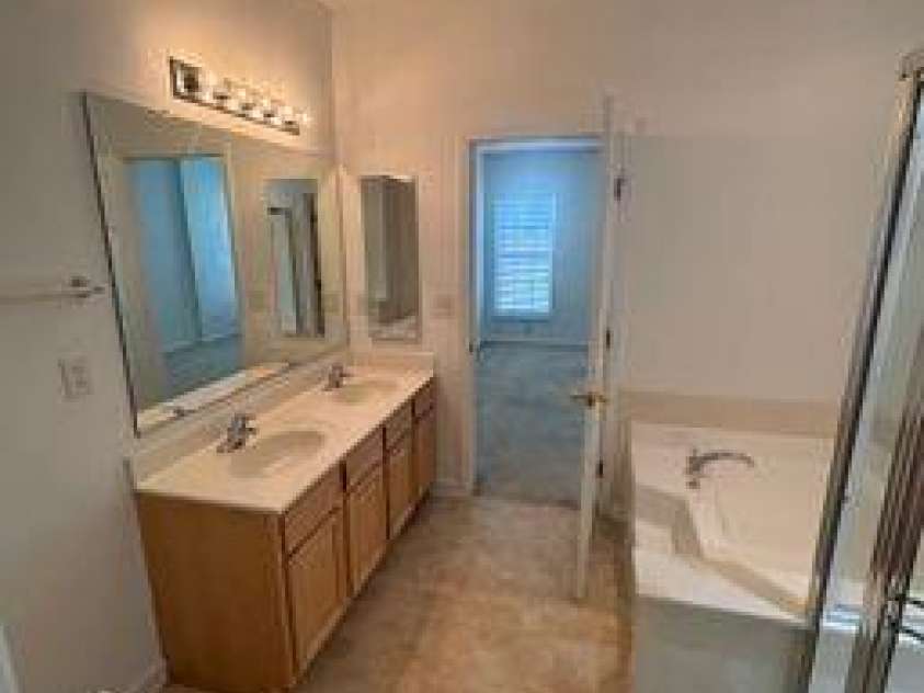 121 Kallie Loop, Mooresville, NC 28117.  MLS# CAR4400863, YatesRealty ID 36593. 