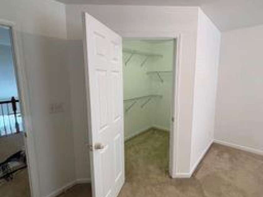 121 Kallie Loop, Mooresville, NC 28117.  MLS# CAR4400863, YatesRealty ID 36593. 
