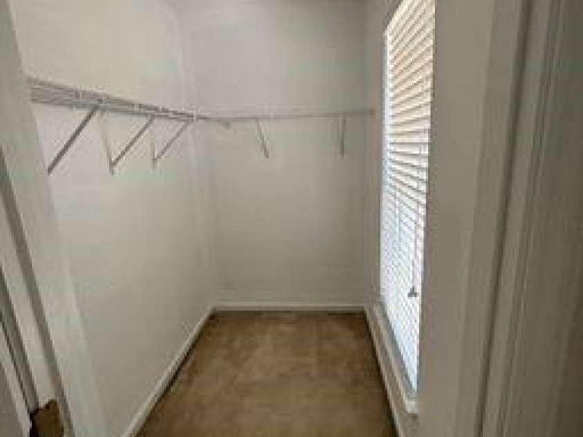 121 Kallie Loop, Mooresville, NC 28117.  MLS# CAR4400863, YatesRealty ID 36593. 
