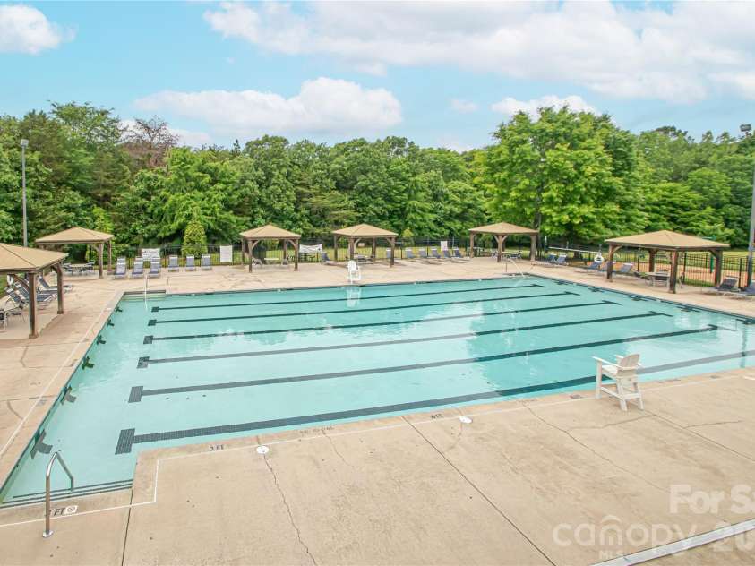 2806 Saintfield Place, Charlotte, NC 28270.  MLS# CAR4366508, YatesRealty ID 36594. Beverly Crest Community Pool;