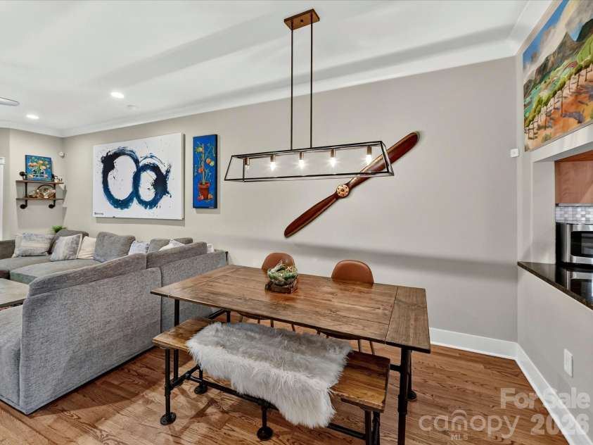232 Clarkson Street, Charlotte, NC 28202.  MLS# CAR4394302, YatesRealty ID 36595. 