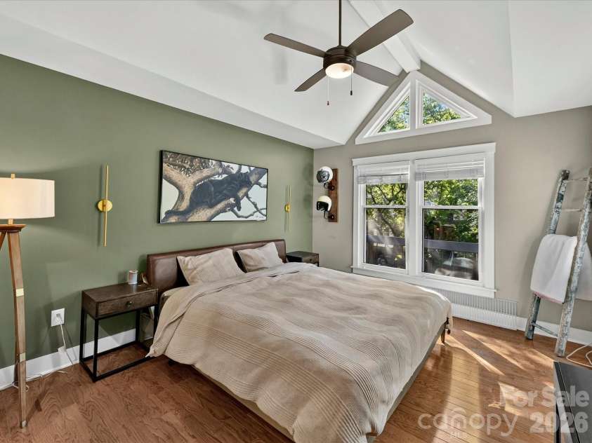 232 Clarkson Street, Charlotte, NC 28202.  MLS# CAR4394302, YatesRealty ID 36595. 