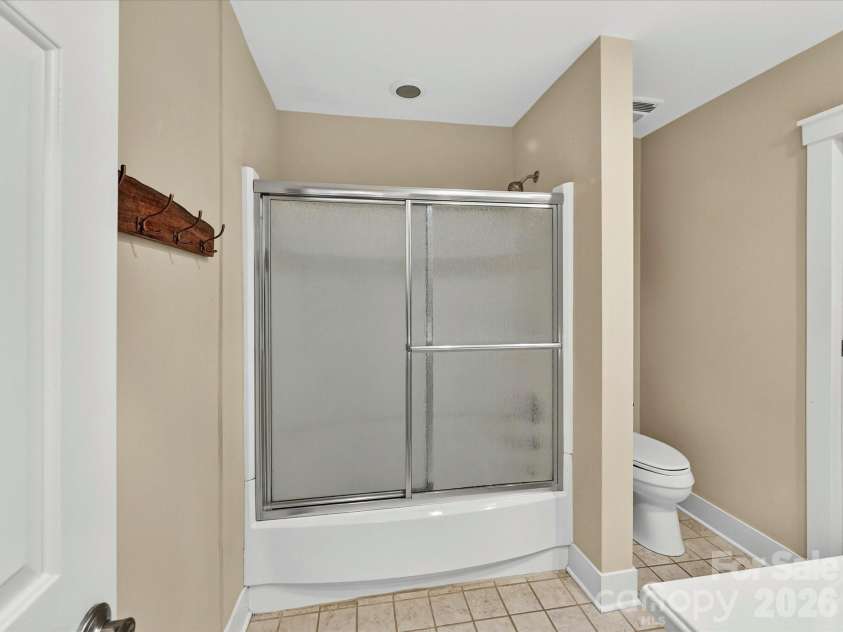 232 Clarkson Street, Charlotte, NC 28202.  MLS# CAR4394302, YatesRealty ID 36595. 