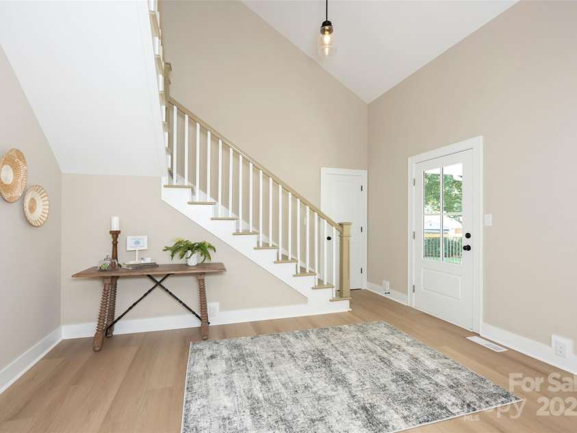 214 Park Avenue, Mocksville, NC 27028.  MLS# CAR4303101, YatesRealty ID 36597. 