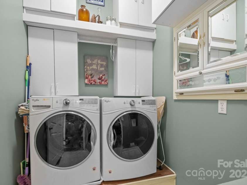 235 Kinder Lane, Canton, NC 28716.  MLS# CAR4270406, YatesRealty ID 366. 