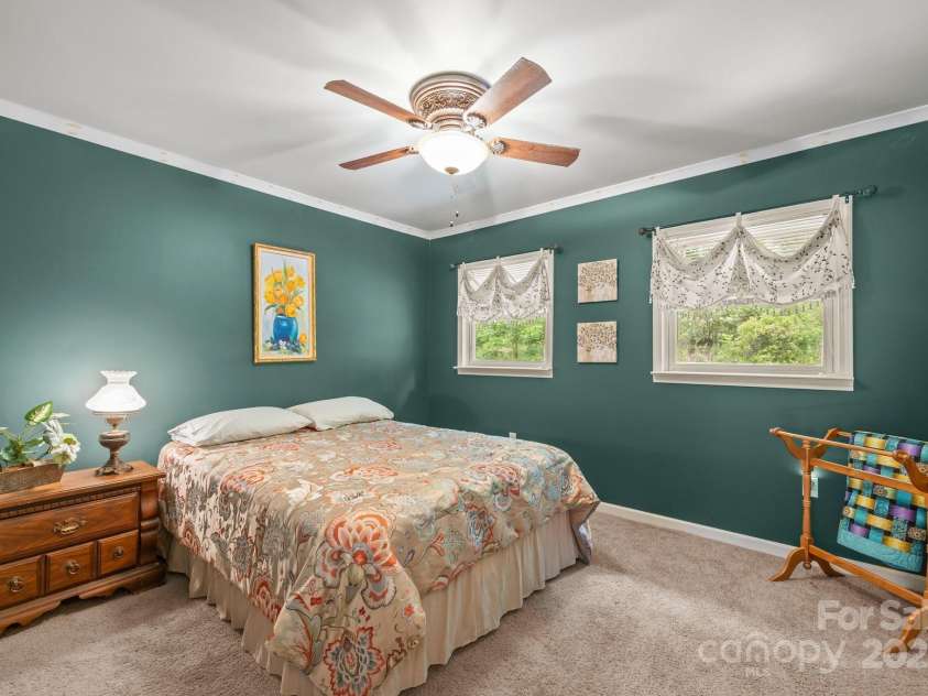 235 Kinder Lane, Canton, NC 28716.  MLS# CAR4270406, YatesRealty ID 366. 