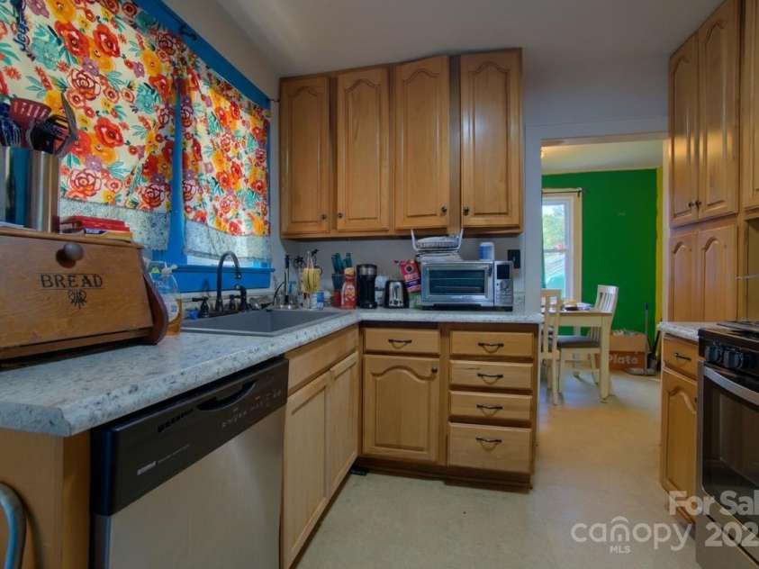 365 Old Haw Creek Road, Asheville, NC 28805.  MLS# CAR4307424, YatesRealty ID 366. 