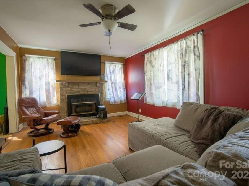 365 Old Haw Creek Road, Asheville, NC 28805.  MLS# CAR4307424, YatesRealty ID 366. 