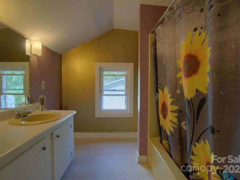 365 Old Haw Creek Road, Asheville, NC 28805.  MLS# CAR4307424, YatesRealty ID 366. 