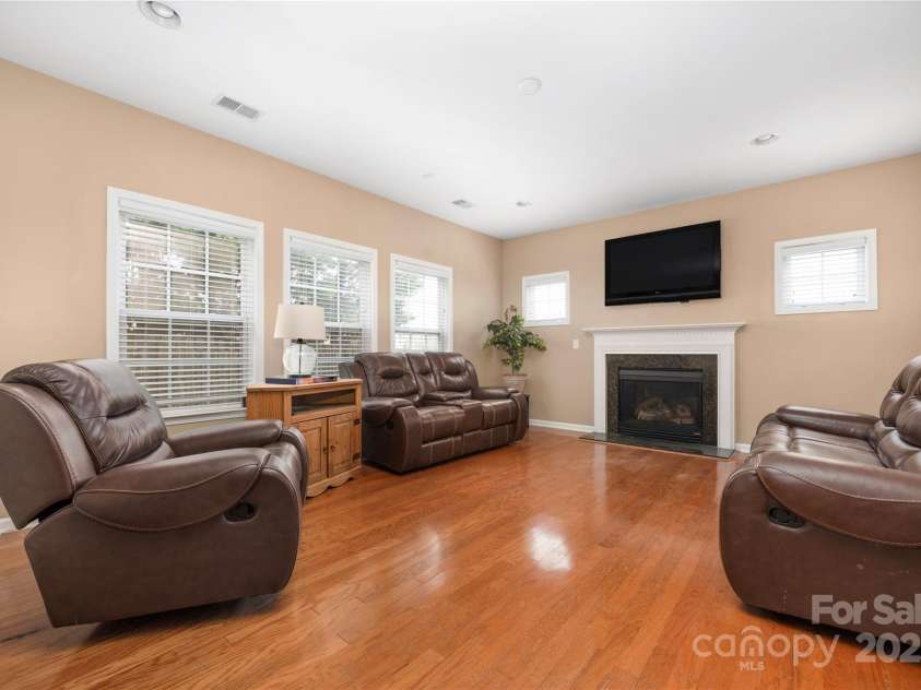 128 Lacona Trace, Mooresville, NC 28115.  MLS# CAR4222843, YatesRealty ID 3660. 