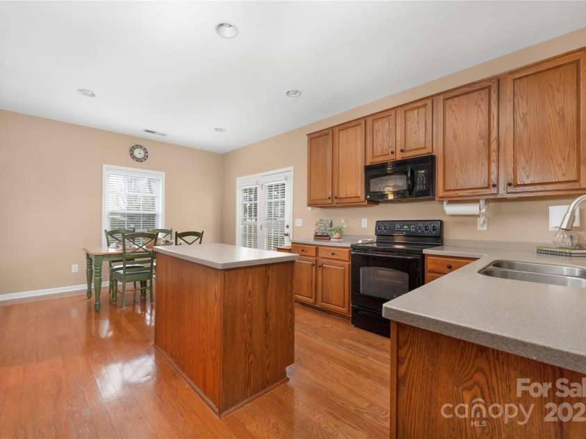 128 Lacona Trace, Mooresville, NC 28115.  MLS# CAR4222843, YatesRealty ID 3660. 