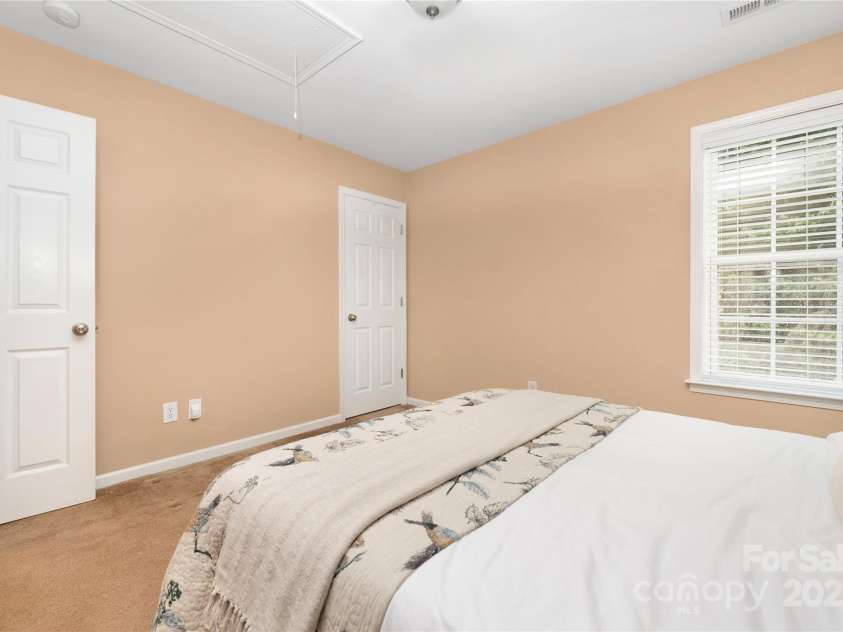 128 Lacona Trace, Mooresville, NC 28115.  MLS# CAR4222843, YatesRealty ID 3660. 