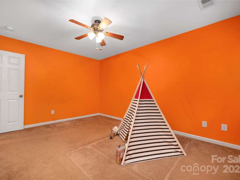 128 Lacona Trace, Mooresville, NC 28115.  MLS# CAR4222843, YatesRealty ID 3660. 
