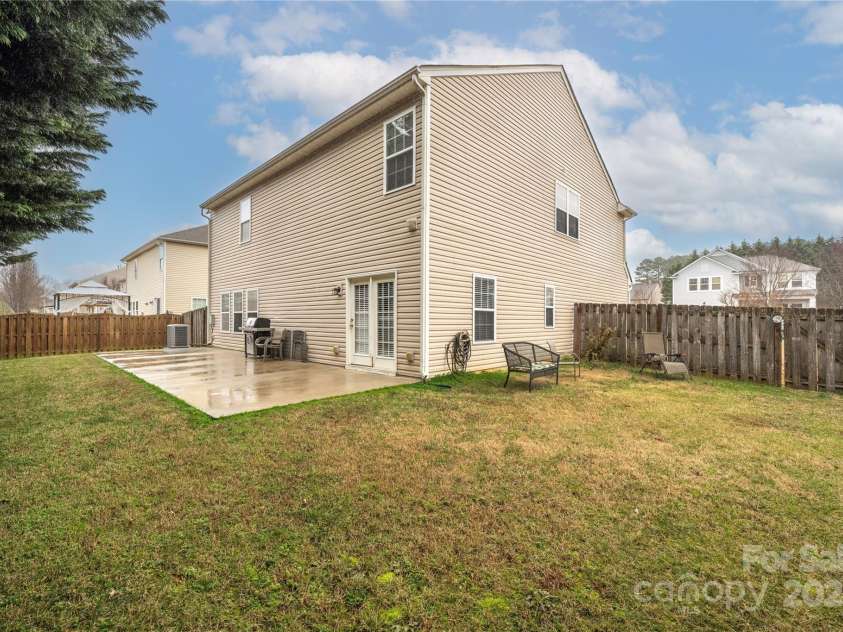 128 Lacona Trace, Mooresville, NC 28115.  MLS# CAR4222843, YatesRealty ID 3660. 