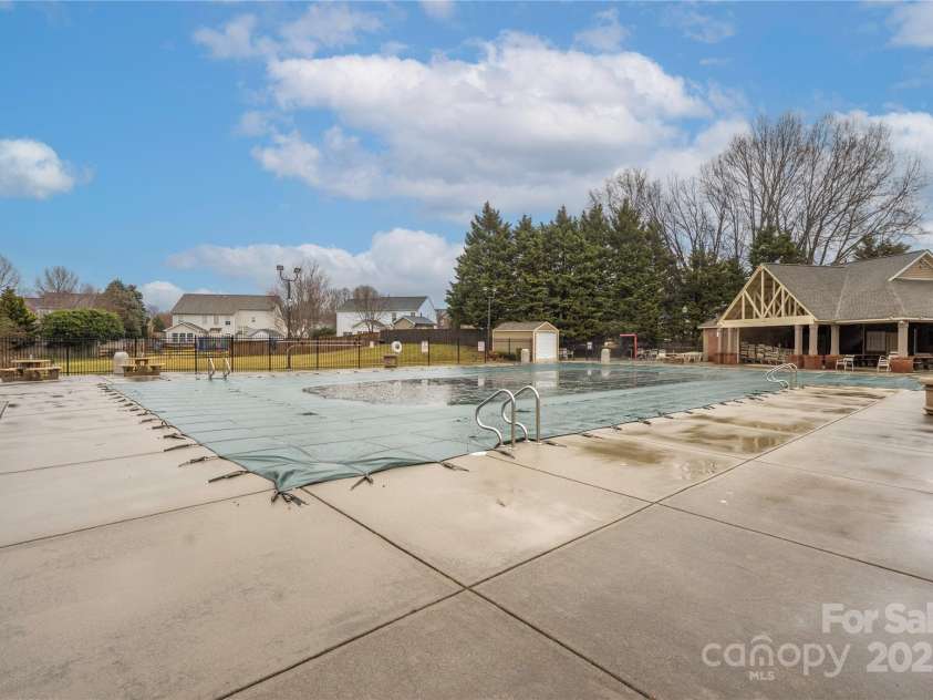 128 Lacona Trace, Mooresville, NC 28115.  MLS# CAR4222843, YatesRealty ID 3660. Neighborhood pool