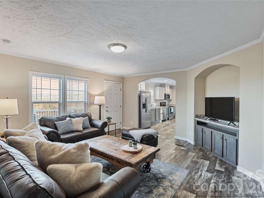 1780 Sierra Road, York, SC 29745.  MLS# CAR4335918, YatesRealty ID 3660. Guest house living room