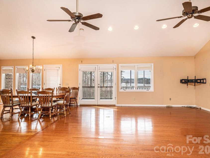 240 Goshen Terrace, Wilkesboro, NC 28697.  MLS# CAR4262846, YatesRealty ID 3660. 