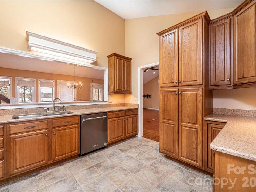 240 Goshen Terrace, Wilkesboro, NC 28697.  MLS# CAR4262846, YatesRealty ID 3660. Kitchen