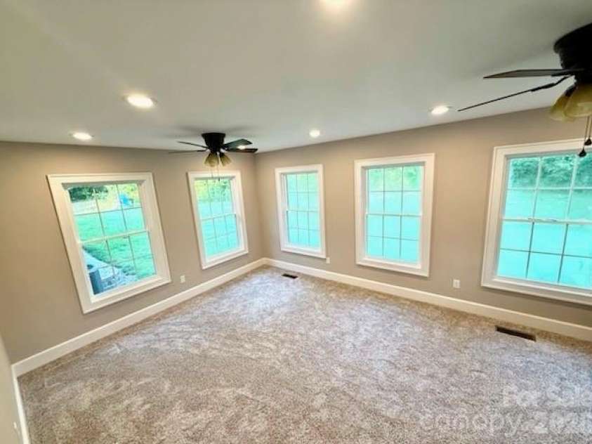 903 8th Street, Bessemer City, NC 28016.  MLS# CAR4398416, YatesRealty ID 36600. 