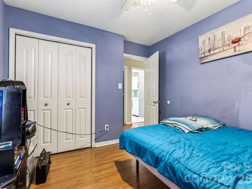 13908 Mcgloughlin Way Court, Charlotte, NC 28273.  MLS# CAR4384683, YatesRealty ID 36601. 