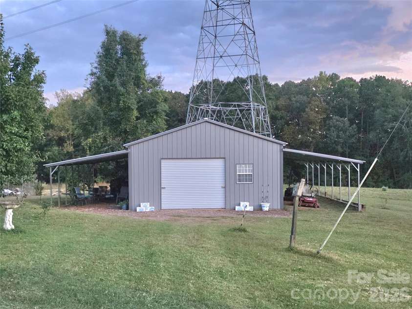 320 Huffstetler Lake Road, Dallas, NC 28034.  MLS# CAR4383842, YatesRealty ID 36603. Wonderful shop & storage