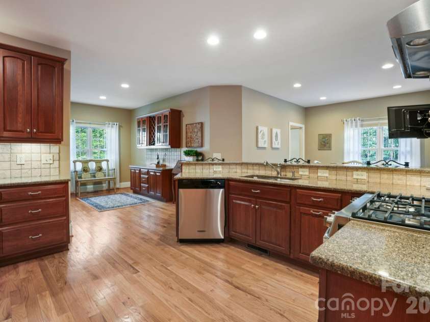 4325 Artesian Cove Court, Denver, NC 28037.  MLS# CAR4399170, YatesRealty ID 36604. 