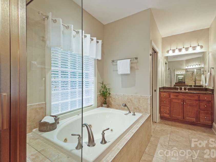 4325 Artesian Cove Court, Denver, NC 28037.  MLS# CAR4399170, YatesRealty ID 36604. 