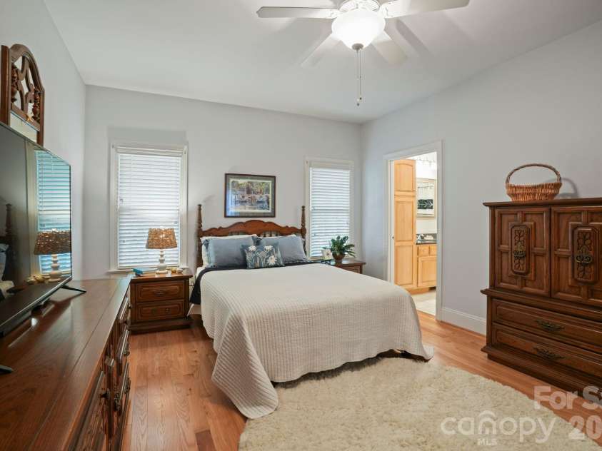 4325 Artesian Cove Court, Denver, NC 28037.  MLS# CAR4399170, YatesRealty ID 36604. 