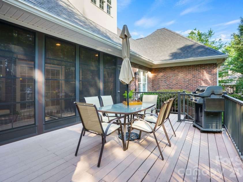 4325 Artesian Cove Court, Denver, NC 28037.  MLS# CAR4399170, YatesRealty ID 36604. 