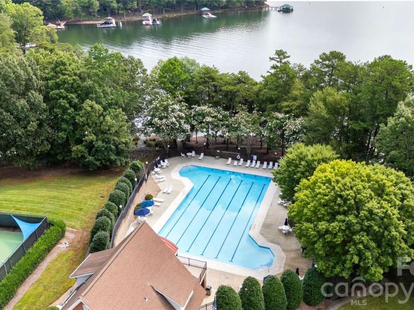 4325 Artesian Cove Court, Denver, NC 28037.  MLS# CAR4399170, YatesRealty ID 36604. 