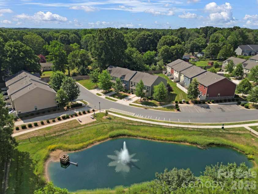 502 Park Meadows Drive, Matthews, NC 28104.  MLS# CAR4397927, YatesRealty ID 36606. 