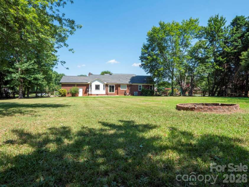 3117 Karen Lane, Monroe, NC 28110.  MLS# CAR4402796, YatesRealty ID 36608. 