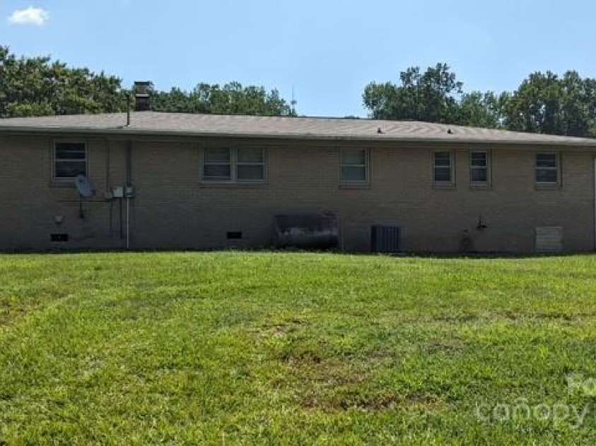 188 Debby Lane, Rutherfordton, NC 28139.  MLS# CAR4277091, YatesRealty ID 3661. 