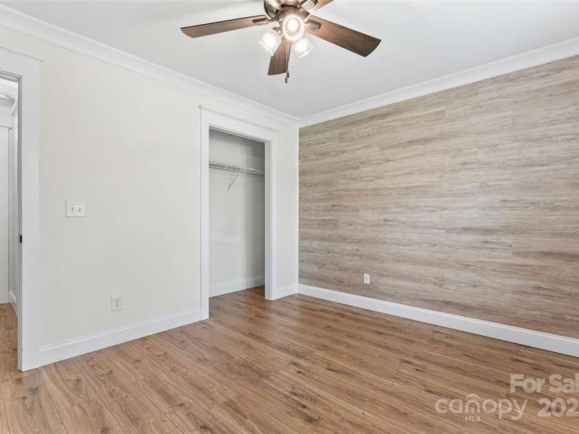 4053 Crestview Drive, Rock Hill, SC 29732.  MLS# CAR4223876, YatesRealty ID 3661. 