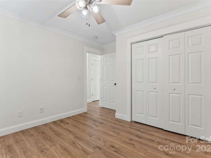 4053 Crestview Drive, Rock Hill, SC 29732.  MLS# CAR4223876, YatesRealty ID 3661. 