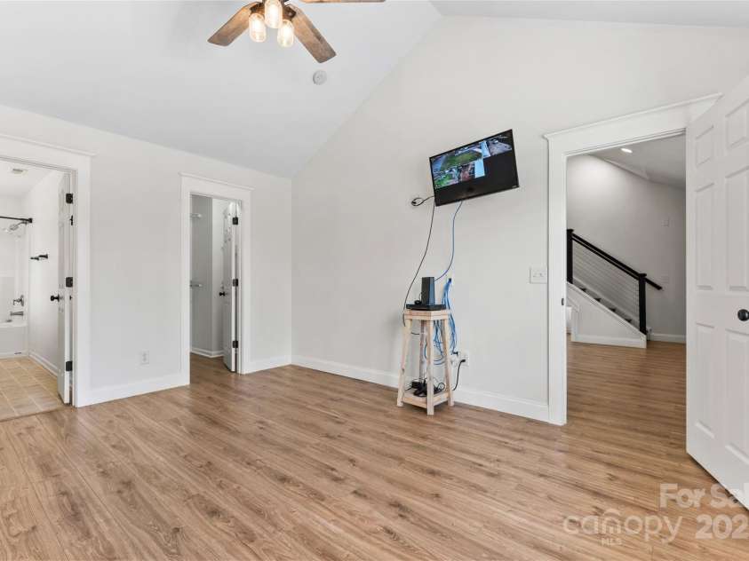 4053 Crestview Drive, Rock Hill, SC 29732.  MLS# CAR4223876, YatesRealty ID 3661. 