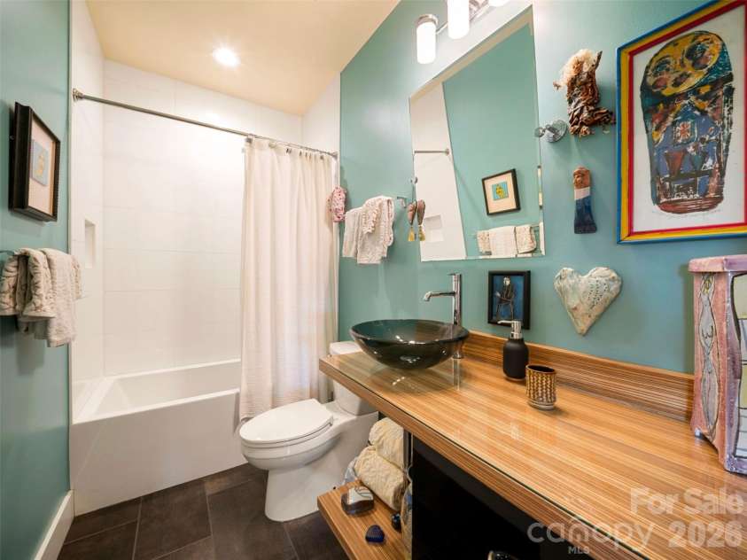 220 Riverview Drive, Asheville, NC 28806.  MLS# CAR4398289, YatesRealty ID 36611. 