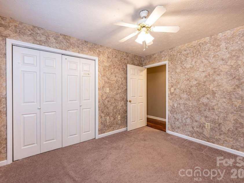 185 Hickman Avenue, Hudson, NC 28638.  MLS# CAR4399442, YatesRealty ID 36613. 3rd bedroom