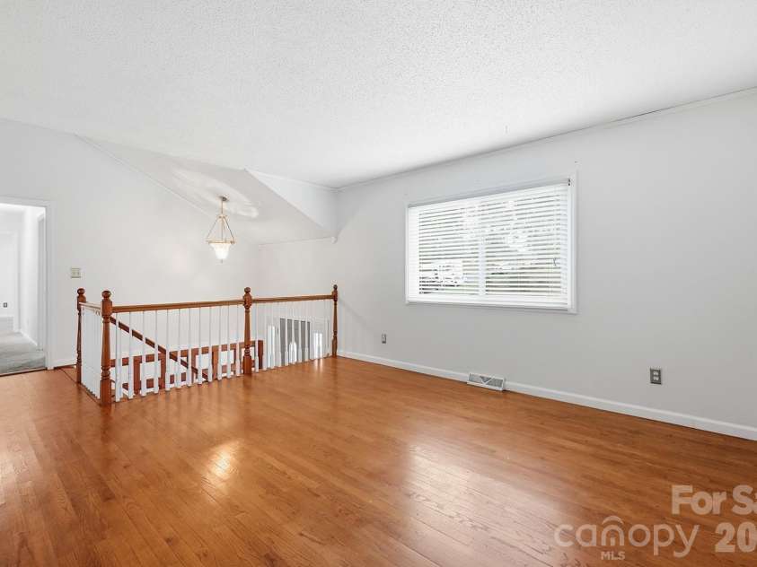 2600 Providence Drive, Gastonia, NC 28052.  MLS# CAR4381747, YatesRealty ID 36615. 