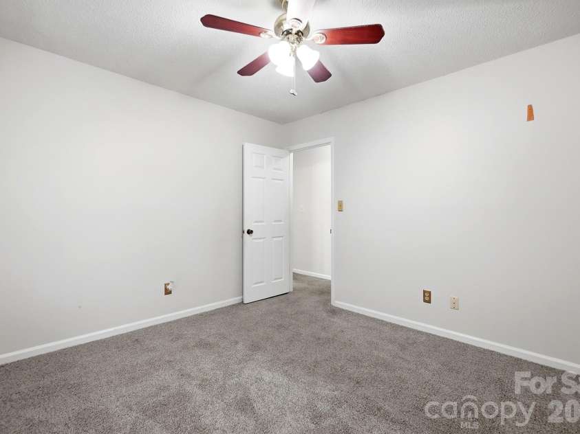 2600 Providence Drive, Gastonia, NC 28052.  MLS# CAR4381747, YatesRealty ID 36615. 