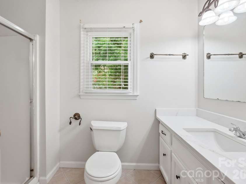 2600 Providence Drive, Gastonia, NC 28052.  MLS# CAR4381747, YatesRealty ID 36615. 