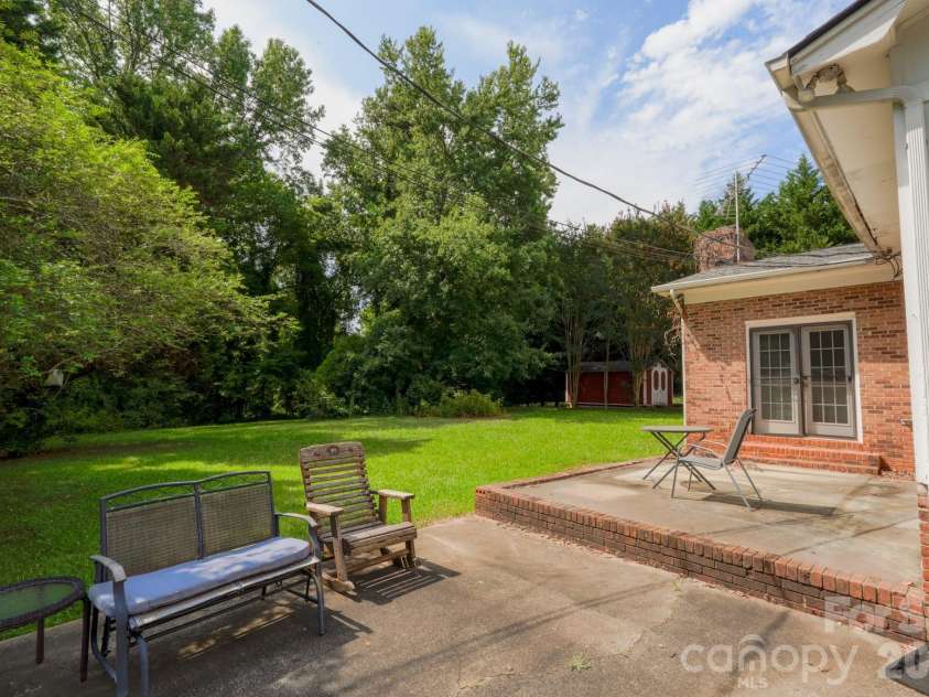 2718 Ridgewood Lane, Rock Hill, SC 29730.  MLS# CAR4396515, YatesRealty ID 36617. Back Patio