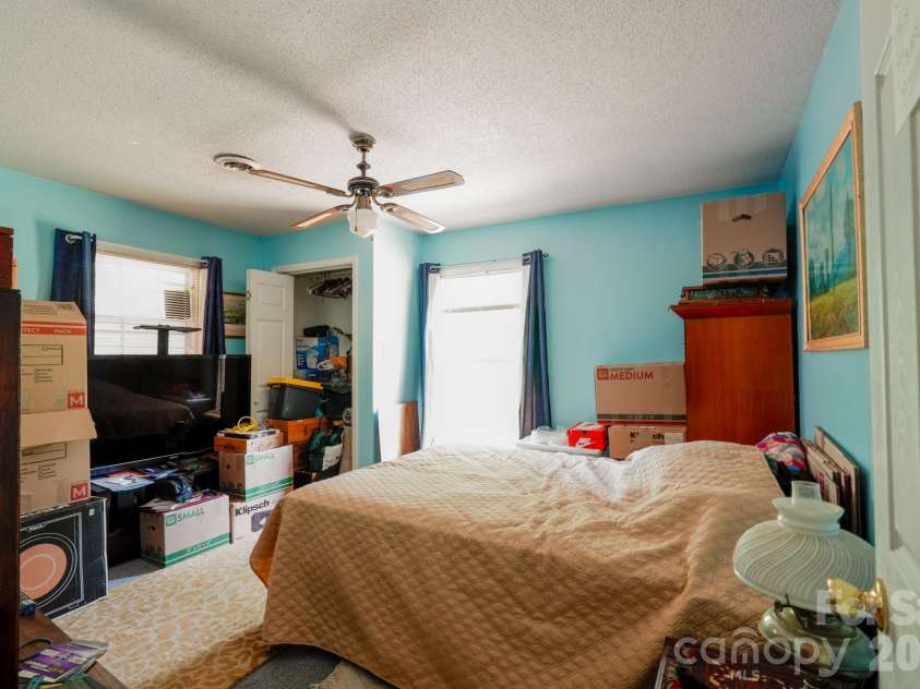 2718 Ridgewood Lane, Rock Hill, SC 29730.  MLS# CAR4396515, YatesRealty ID 36617. Bed Room 1
